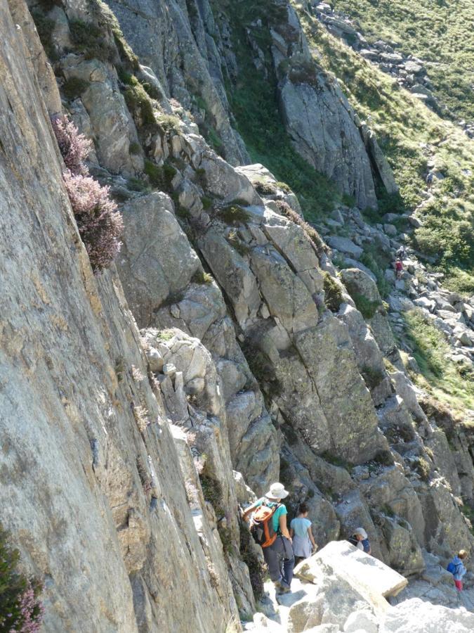 Pied des pistes, pleine nature Ustou Exterior foto
